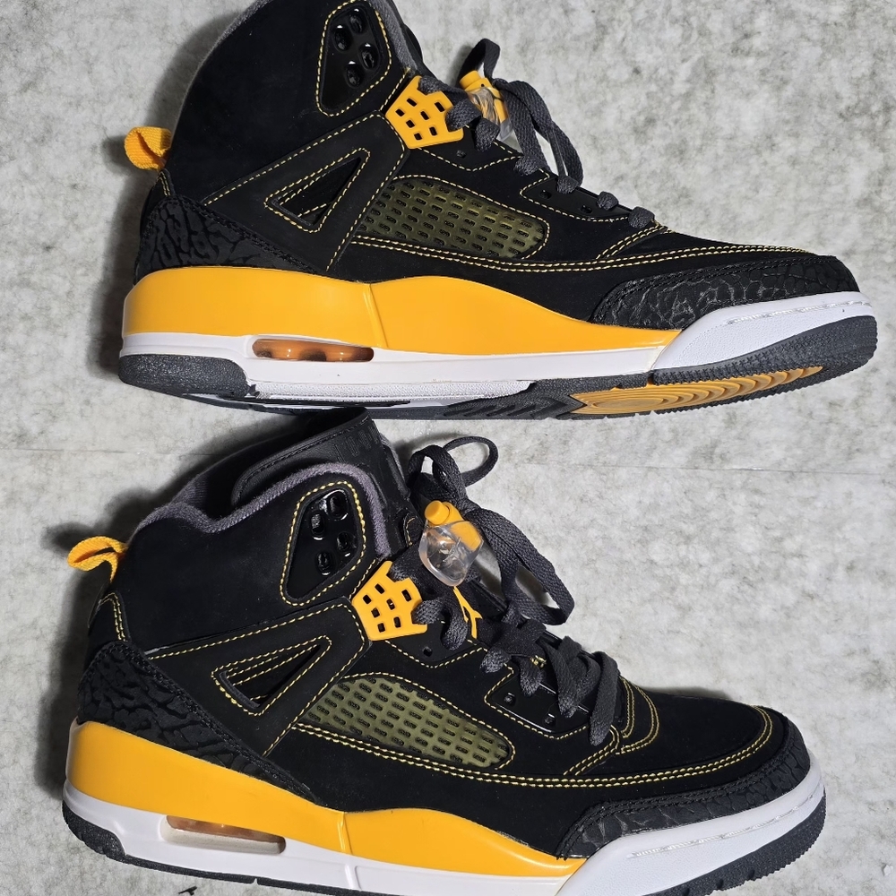 Jordan Spizike Color: "Black University Gold" /Dark Grey/White New SIZE 9 - Picture 8 of 9